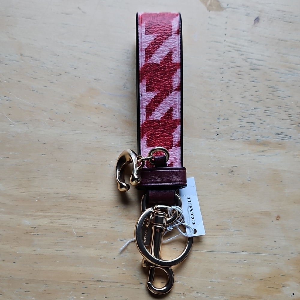 Coach Red Keychain with Durable Metal Hardware - Picture 10 of 11